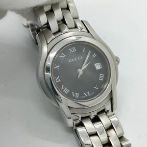 Gucci Watch  5500L 26mm Women's Black X Silver